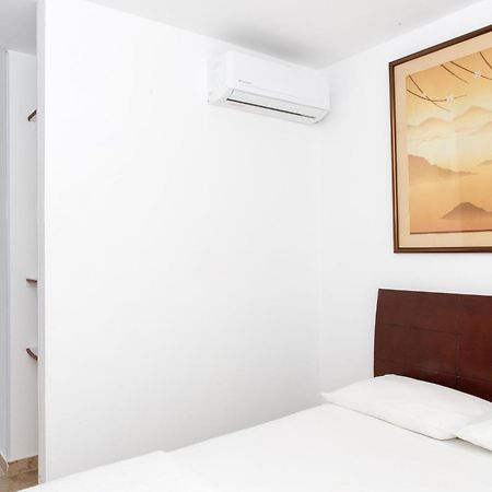 Casa Caribe Colonial Bed & Breakfast Баранкила Екстериор снимка