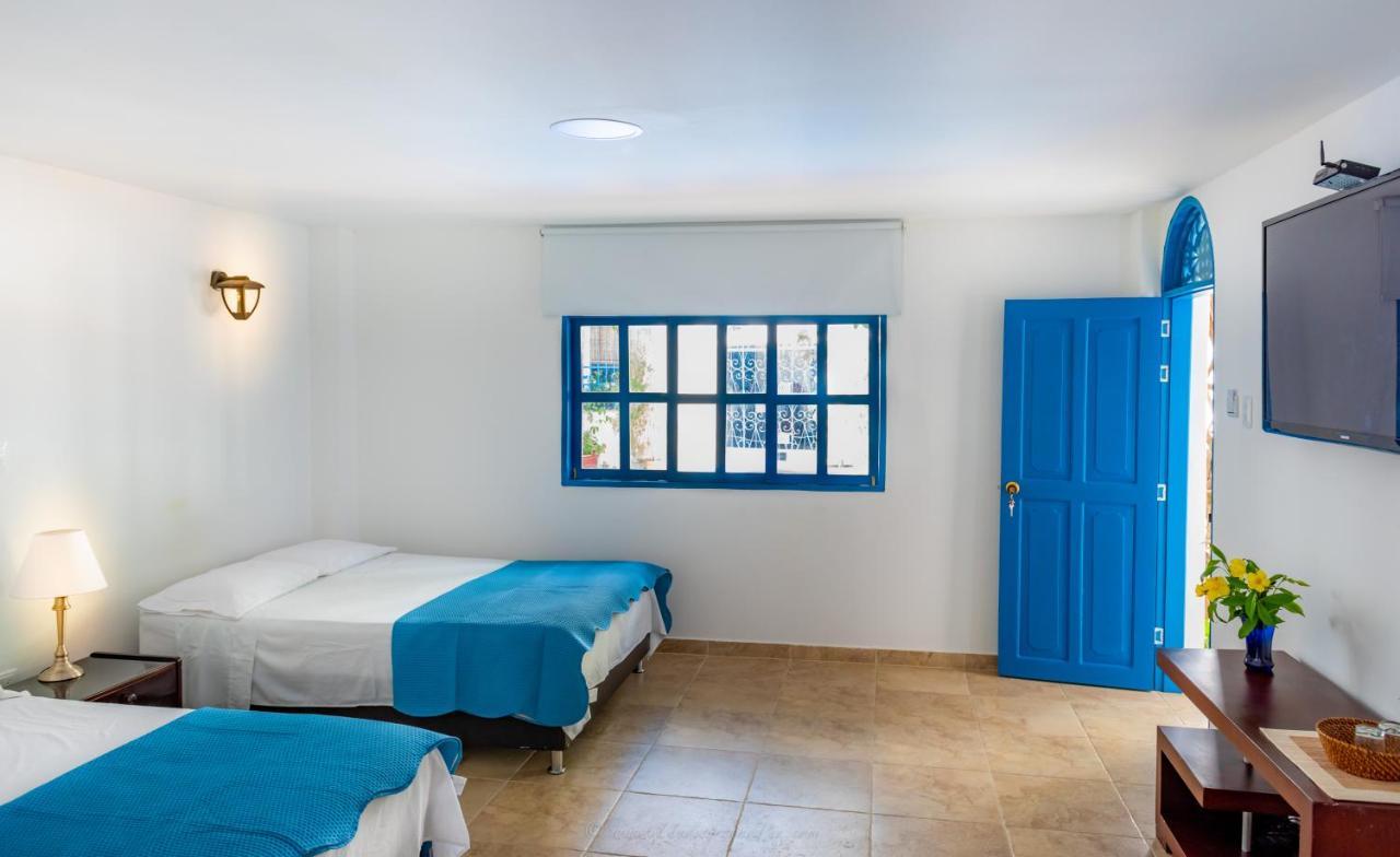Casa Caribe Colonial Bed & Breakfast Баранкила Екстериор снимка