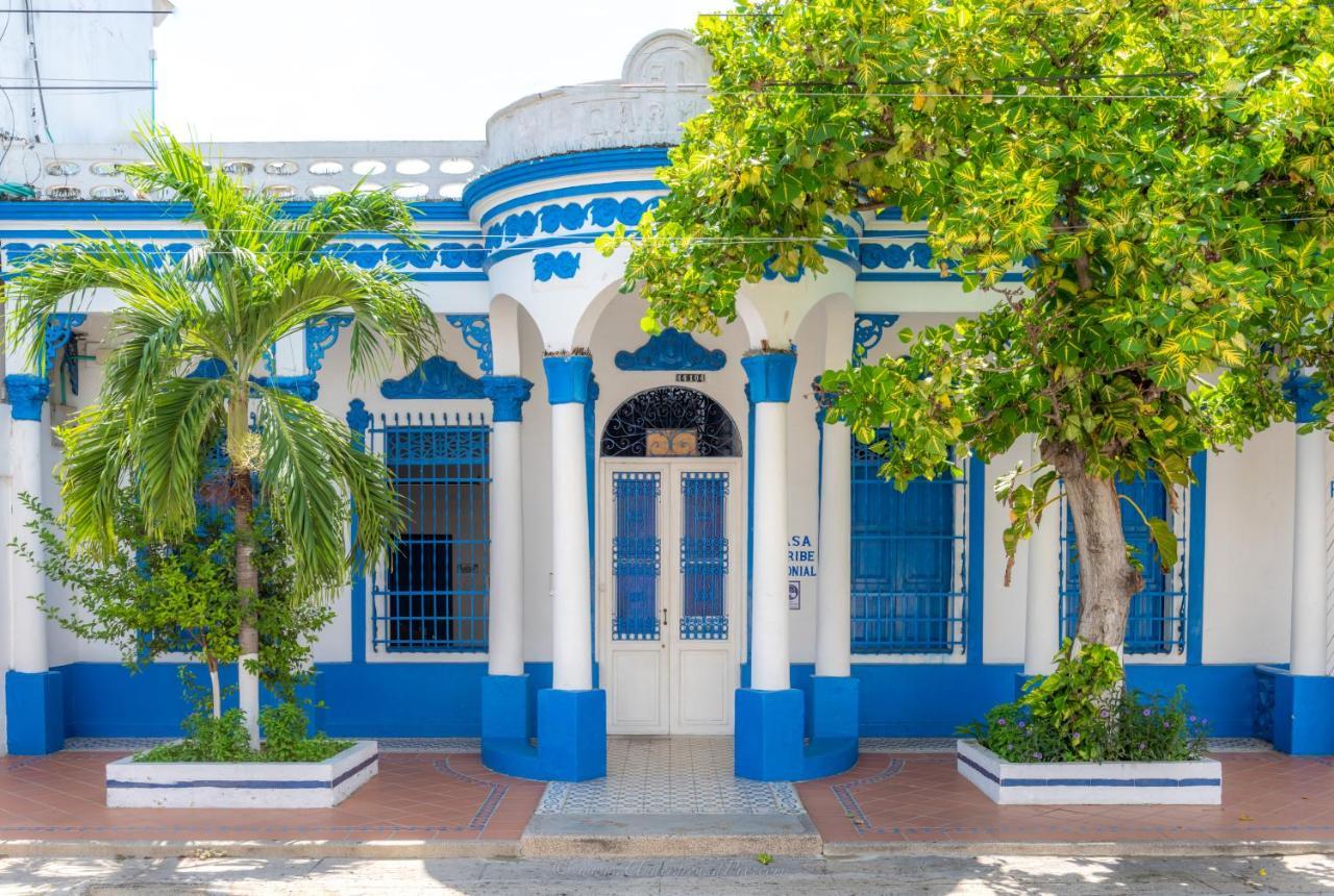 Casa Caribe Colonial Bed & Breakfast Баранкила Екстериор снимка