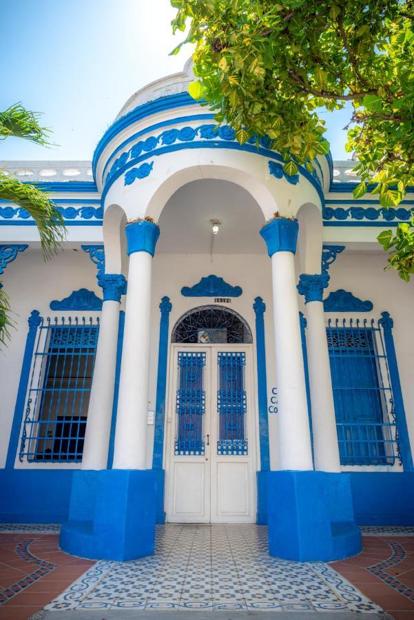 Casa Caribe Colonial Bed & Breakfast Баранкила Екстериор снимка